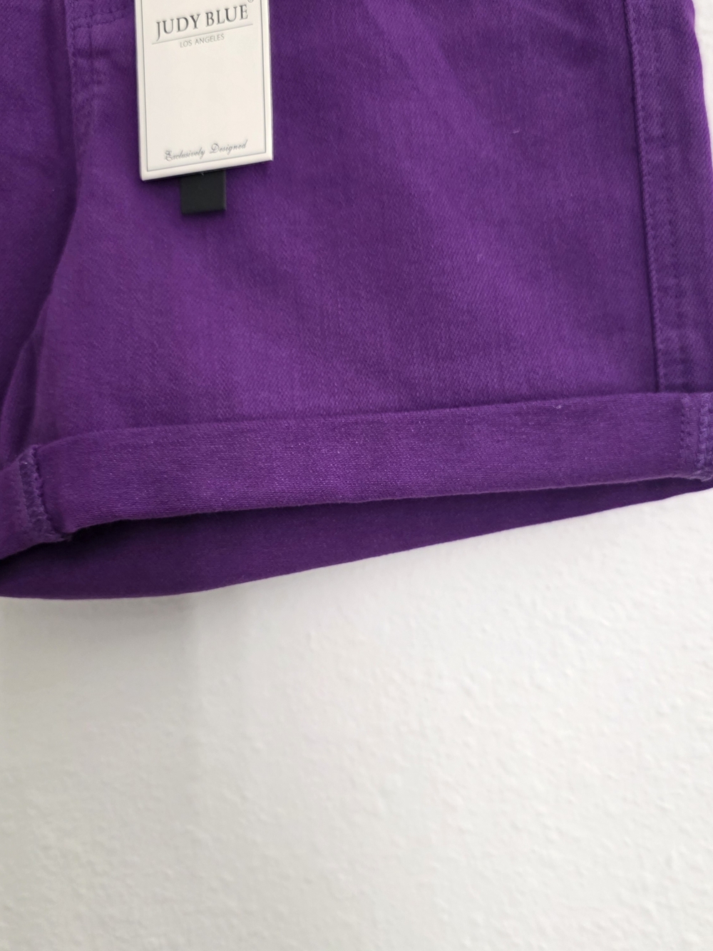 Judy Blue NWT High-Rise Purple Denim Shorts Size Small - Picture 5 of 9